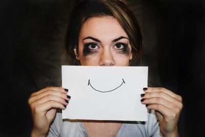 7 Signs Someone Is Hiding Their True Feelings
